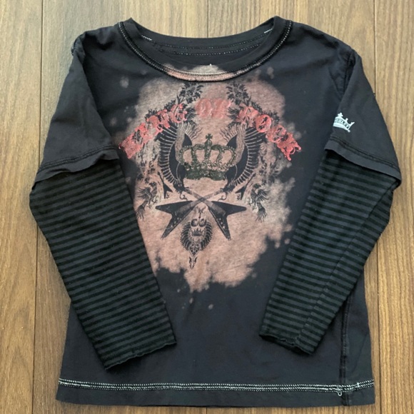 Kingsley’s Long Sleeve Tees - Picture 3 of 11